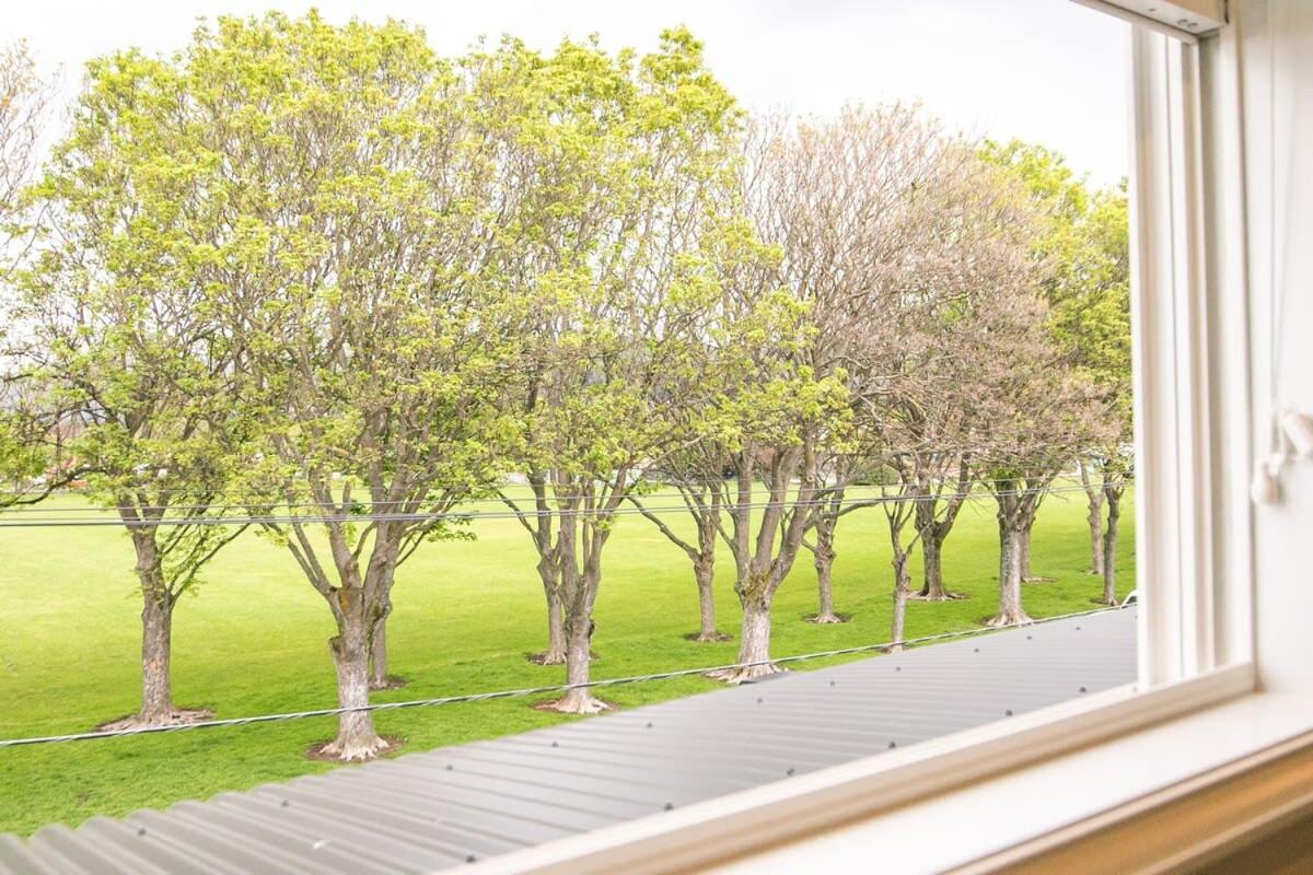 Parkside Heritage Retreat 3-Bedroom Terrace Charm Christchurch Exterior foto